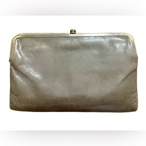 Hobo Clutch Wallet Leather Taupe Brown Boho Magnetic Zipper Card Holder Neutral